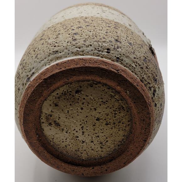 Unmarked Hand Thrown Art Pottery Brown Speckled Terracotta Canister - Picture 10 of 10